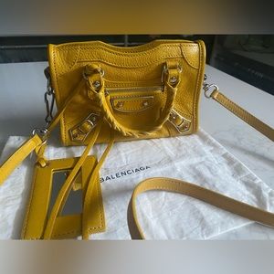 Balenciaga
City Classic Studs Bag Leather Nano